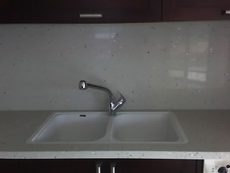 Столешницы из кварцита