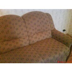 Продам комплект мягкой мебели (угловой)+диван