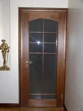 Двери деревянные