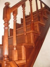 Лестницы из дерева