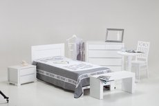 Мебель из натурального дерева