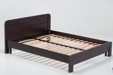 Кровати из дерева