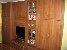 ПРОДАМ СТЕНКУ БУ!