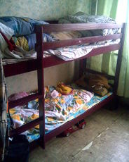 ПРОДАМ ДЕТСКУЮ ДВУХЯРУСНУЮ КРОВАТЬ