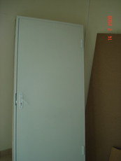 Двери ДВП для строителей