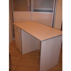 продам стол цвет ОЛЬХА заказывали мебель в офис - лишний)