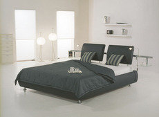 Кровать DALI производства ТМ Valerio Salotti