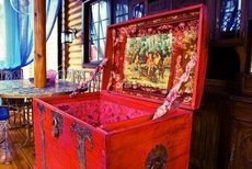 Изготовление эксклюзивных предметов интерьера.