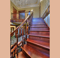 Деревянные лестницы на заказ.