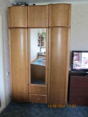 Продам б/у шкаф.