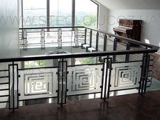 Стеклянные ограждения лестниц, террасс