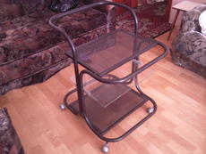 Продам тумбочку под ТВ