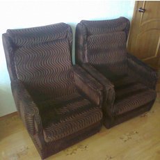 продам 2 мягких кресла