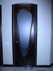 Двери деревянные из массива