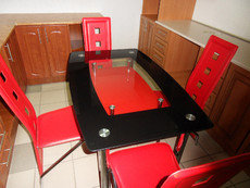 Ищу клиента на стеклянные обеденные столы