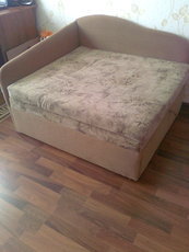 Продам срочно компактную полуторную софу-кровать