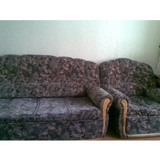 •Продам мягкую мебель б/у (диван и 2 кресла) 1900грн.