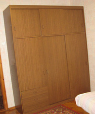 продам шкаф за 1000, 00