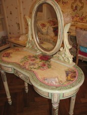 Продам авторскую мебель