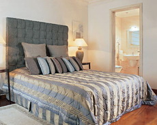 Изготовление мягких частей спинок кроватей.