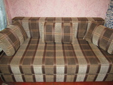 диван-кровать 2000грн.