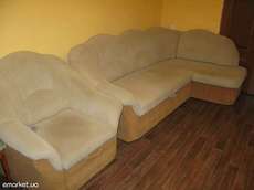 угловой диван и кресло