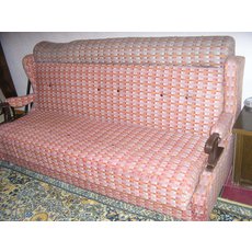 Продам диван `Пионино`