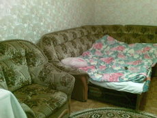 Продам два кресла и угловой диван