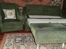 Продам диван и два кресла