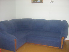 Продается отличный угловой диван б/у