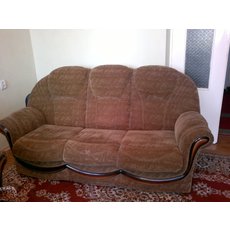 Продаю 1 диван та крісло