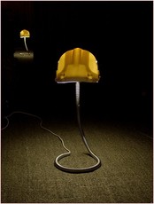 Светильник из каски