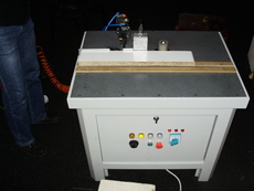 кромкооблицовочный станок с пневмоножом 10500грн