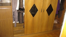 Продам шкаф трехстворчатый в Отличном состоянии в Прихожую и