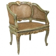 Продам Кресло деревянное.