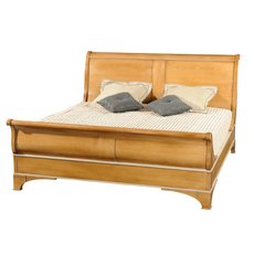 Продам кровать деревянную (махонь).