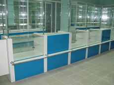 Торговое оборудование, витрина, прилавок, стеллаж