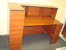 Продам стойку администратора б/у