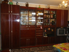 Продам стенку в отличном состоянии.