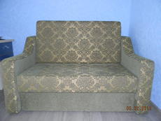 Срочно продам диван Соня