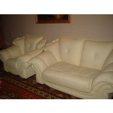 Комплект диван и 2 кресла