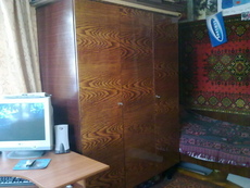 шкаф трехдверный.