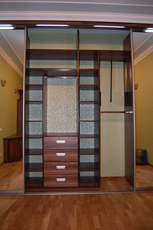 Мебель на заказ в Донецке