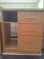 продам тумбу