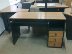 Продам Б/У офисную мебель в хорошем состоянии