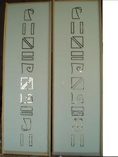 Зеркальные мебельные фасады с машинным пескоструем.