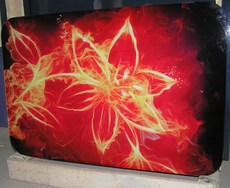 Стеклянные столешни с фотомолекулярной полноцветной печатью.