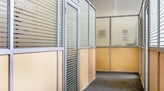 Офисные перегородки из алюминия, торговая мебель