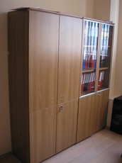 Продам офисные шкафы бу 700 грн