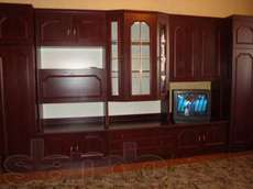 Продам стенку 2500 грн.